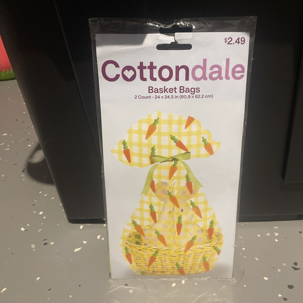 2 PCS Cottondale Easter Basket Wrap Bags with Carrots Design 24" x 25"